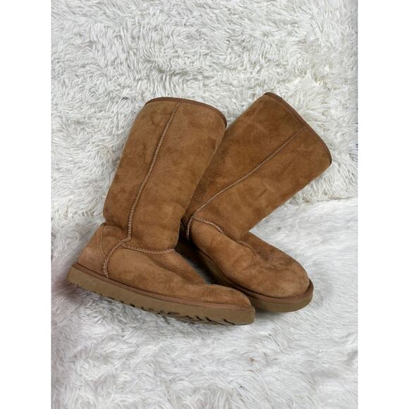 UGG Australia Women's Leather Classic Tall Winter Boots Size W9 Chestnut - Picture 9 of 9